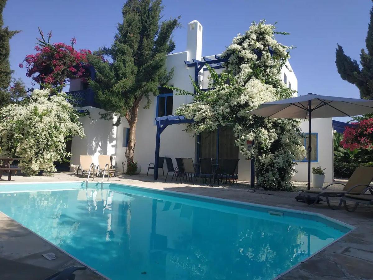 Banana Sunset Villas Paphos Esterno foto