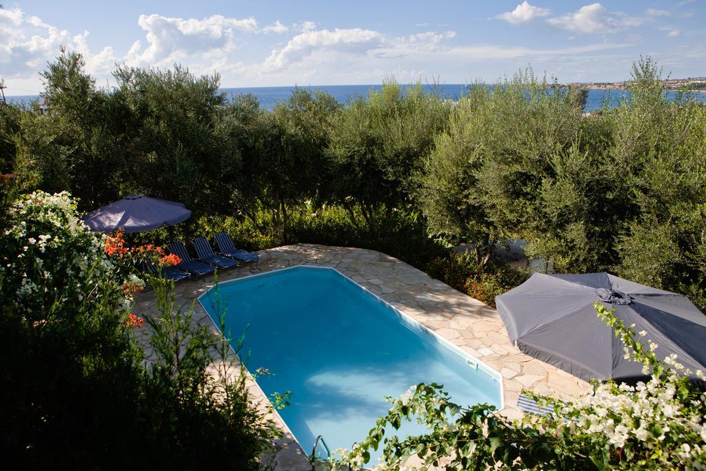 Banana Sunset Villas Paphos Esterno foto